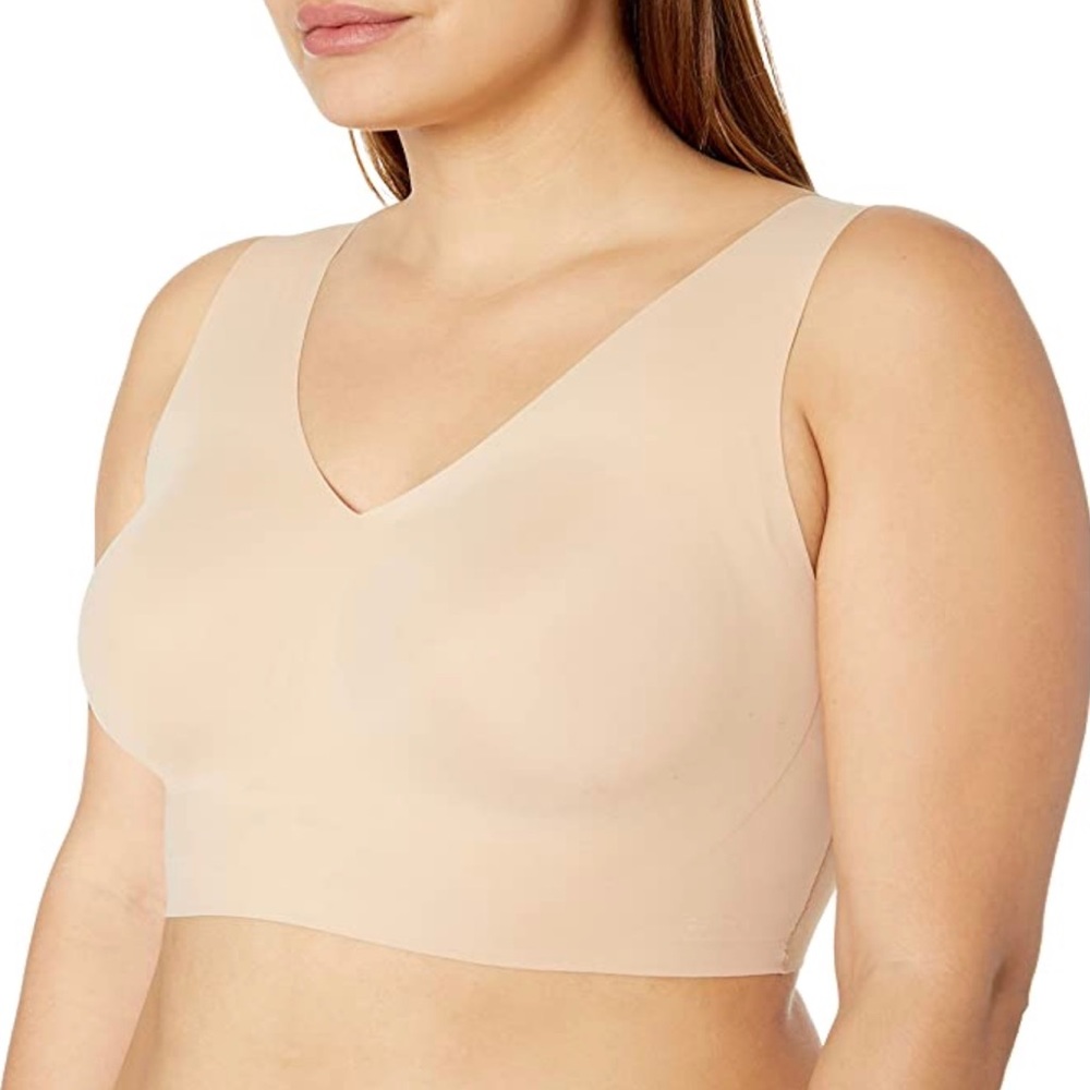 Calvin Klein Invisible Nude V-Neck Bralette